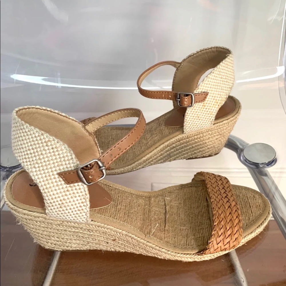 Lucky brand wedges